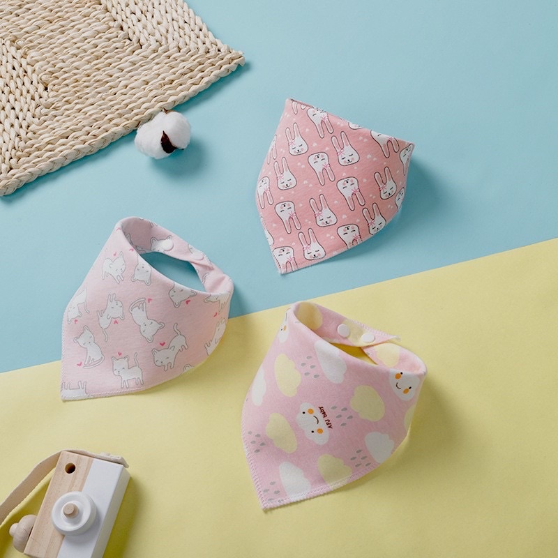 Yếm tam giác cúc bấm 2 nấc,  vải cotton 2 lớp nền màu loại 1 bé trai/ bé gái