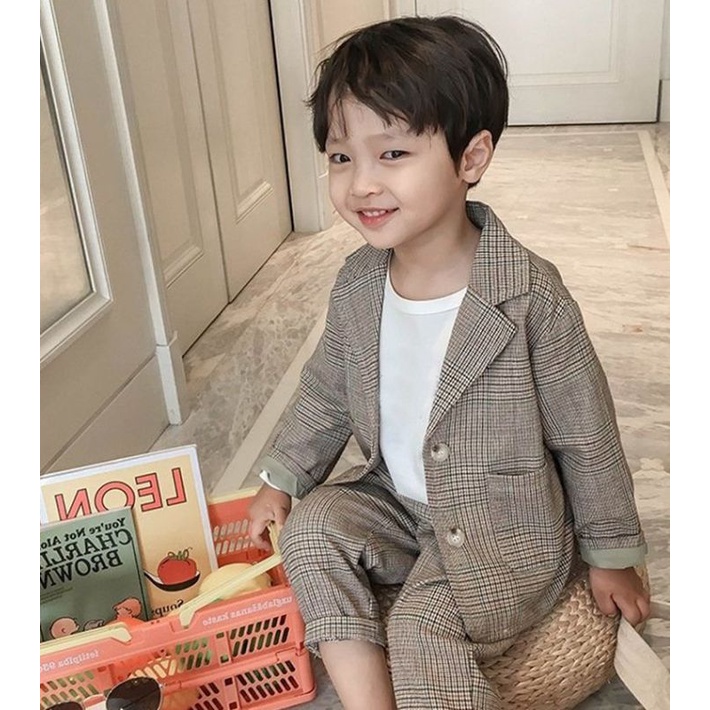 Bộ vest kẻ xuất Hàn cho bé trai