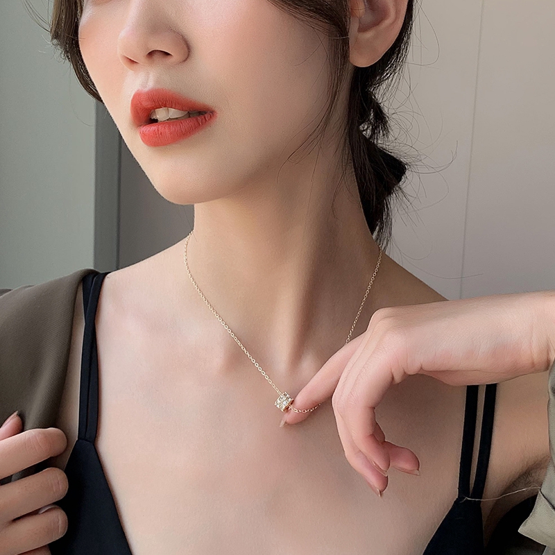 Mặc gì đẹp: Xinh xinh với XiaoboACC Dây Chuyền Thép Titan Mạ Vàng Phong Cách Hàn Quốc Cho Nữ
