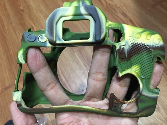 Cover bảo vệ máy ảnh- Vỏ cao su cho máy ảnh EOS 70D
