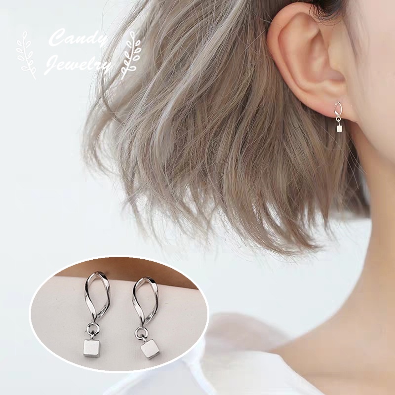 Khuyên Tai Nữ Trang Tạo Hình Độc Đáo