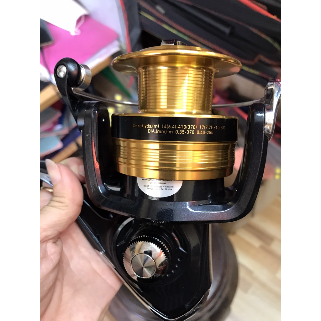Máy câu cá DAIWA chính hãng về hàng 3000, 4000, 5000