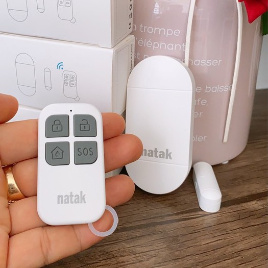 BÁO KHÁCH BÁO TRỘM GẮN CỬA CÓ REMOTE ĐIỀU KHIỂN TỪ XA-HÀNG CHÍNH HÃNG BẢO HÀNH 12 THÁNG 1 ĐỔI 1