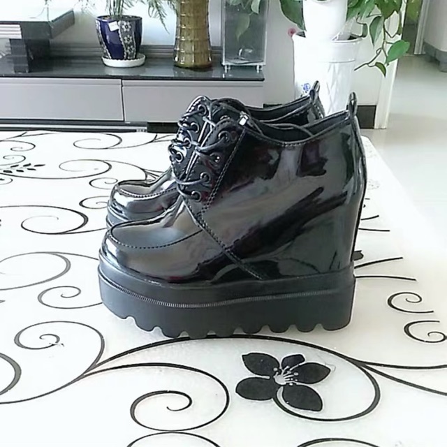 Giày thể thao đế độn 12cm