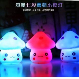 Đèn ngủ hình nấm dùng pin