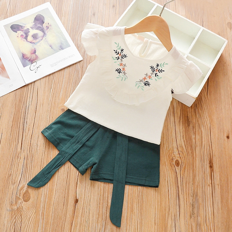 Set áo tay bay ngắn in hoa và quần short mùa hè kiểu Nhật Hàn
