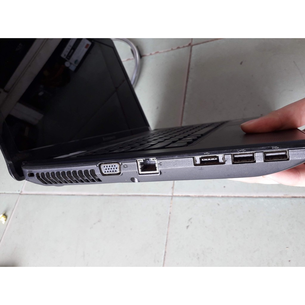 Laptop lenovo xài bình thường | BigBuy360 - bigbuy360.vn