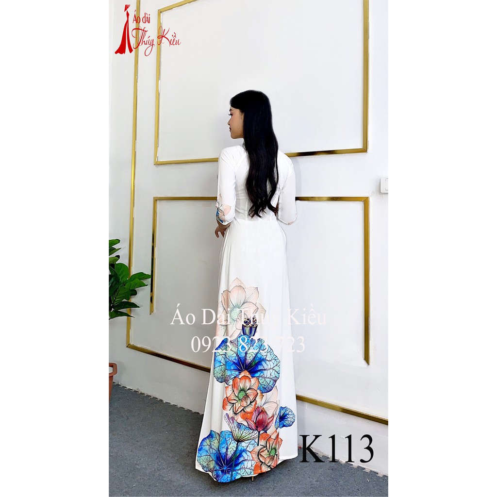 Áo dài Thúy Kiều in 3D lụa Nhật nền trắng in hoa sen K113