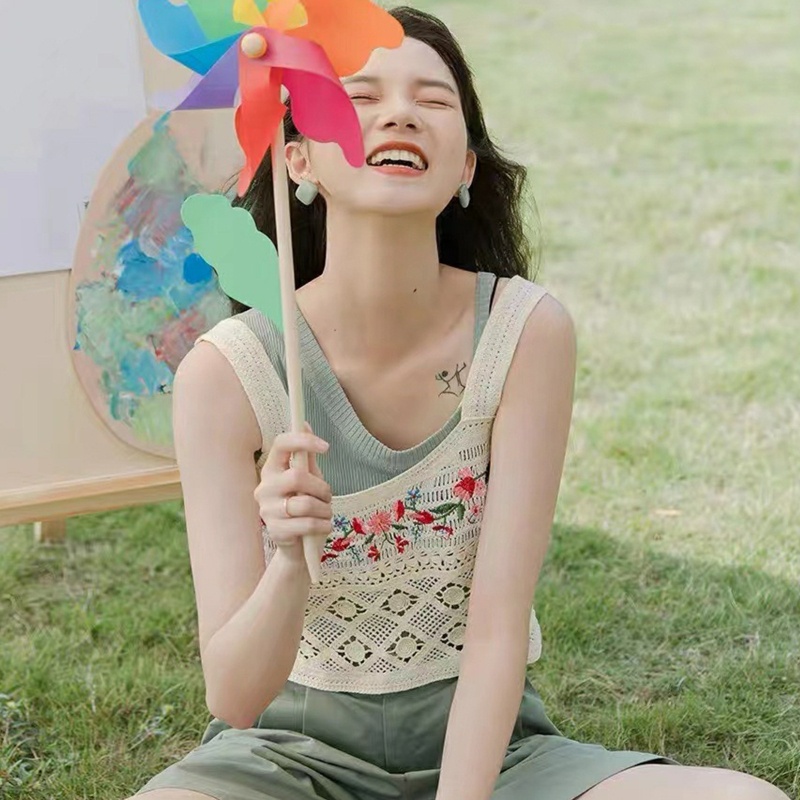 Áo Croptop Dệt Kim Sát Nách Thêu Họa Tiết Hoa Màu Sắc Tương Phản Thiết Kế Đục Lỗ Thời Trang Đi Biển Cho Nữ