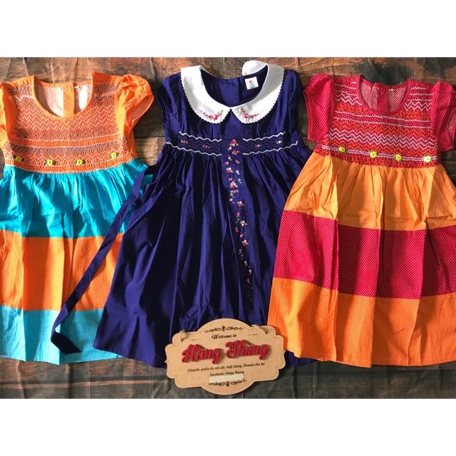 Đầm smock bé gái
