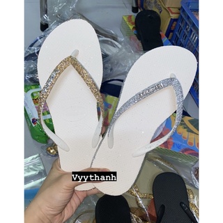 Havaianas kèm charm tròn