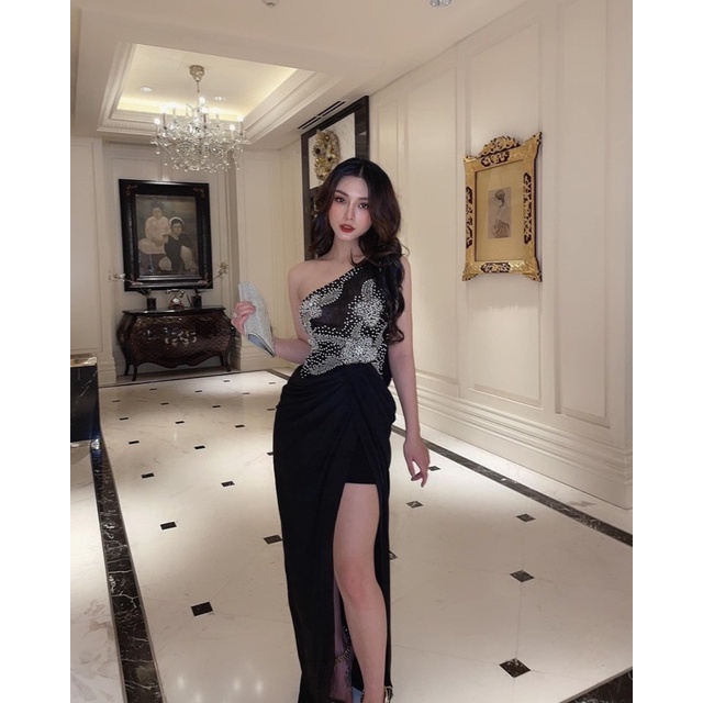 Đầm body dự tiệc kết cườm hoạ tiết hoa sang trọng TRIPBLE T DRESS - size M/L -MS188Y
