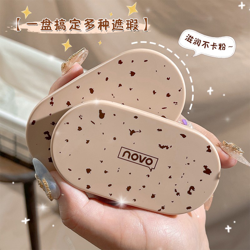 Bảng Kem Che Khuyết Điểm NOVO 3 Màu Kháng Nước Kèm Cọ Trang Điểm
