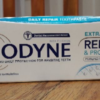 Kem đánh răng Sensodyne 100g