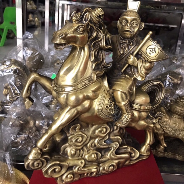 Mã Thượng Phong Hầu Cao 30cm Cầu Thăng Tiến Danh Vọng Vật phẩm phong thuỷ trưng bày để bàn