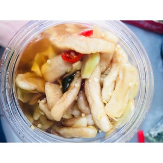 củ cải trắng ngâm nước mắm (chay mặn đều dùng được)