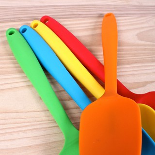 Phới thìa đánh trứng, khuấy bột làm bánh bằng Silicon đúc (spatula hình thìa)