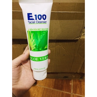 Sữa rửa mặt nha đam E100 trắng da tuýp 100gram