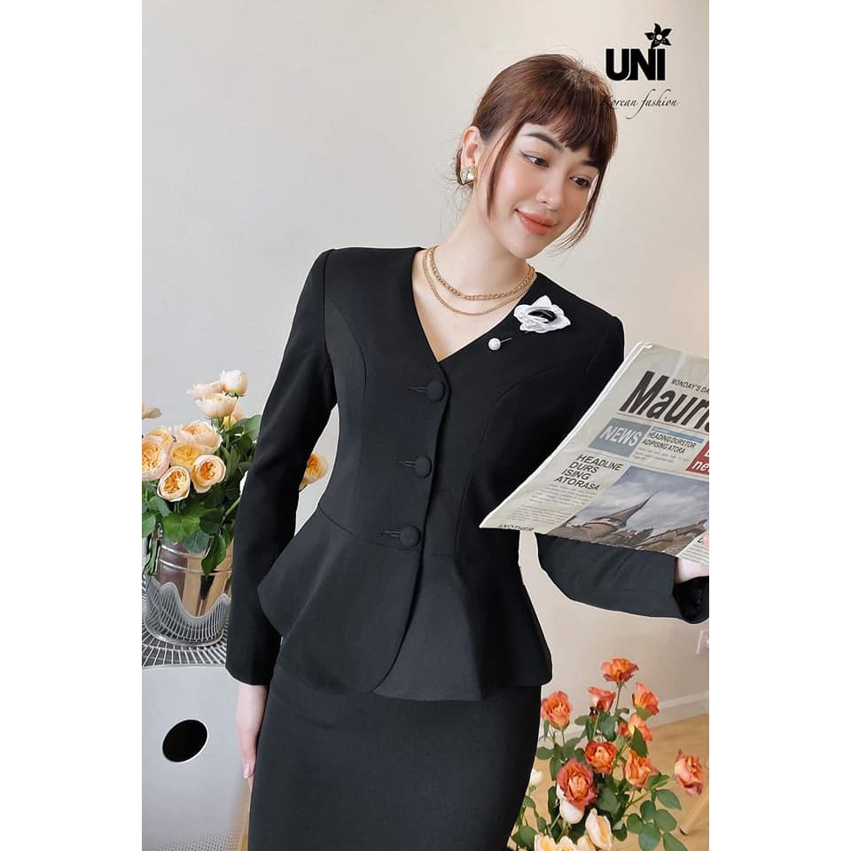 Áo Vest Nữ UNIVTH Cổ V Dáng Xòe Chiết Eo Sang Trọng 2AVB395 Uni Korean Fashion