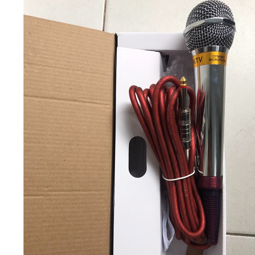 Micro karaoke có dây BH chính hãng, dây dài 5 m