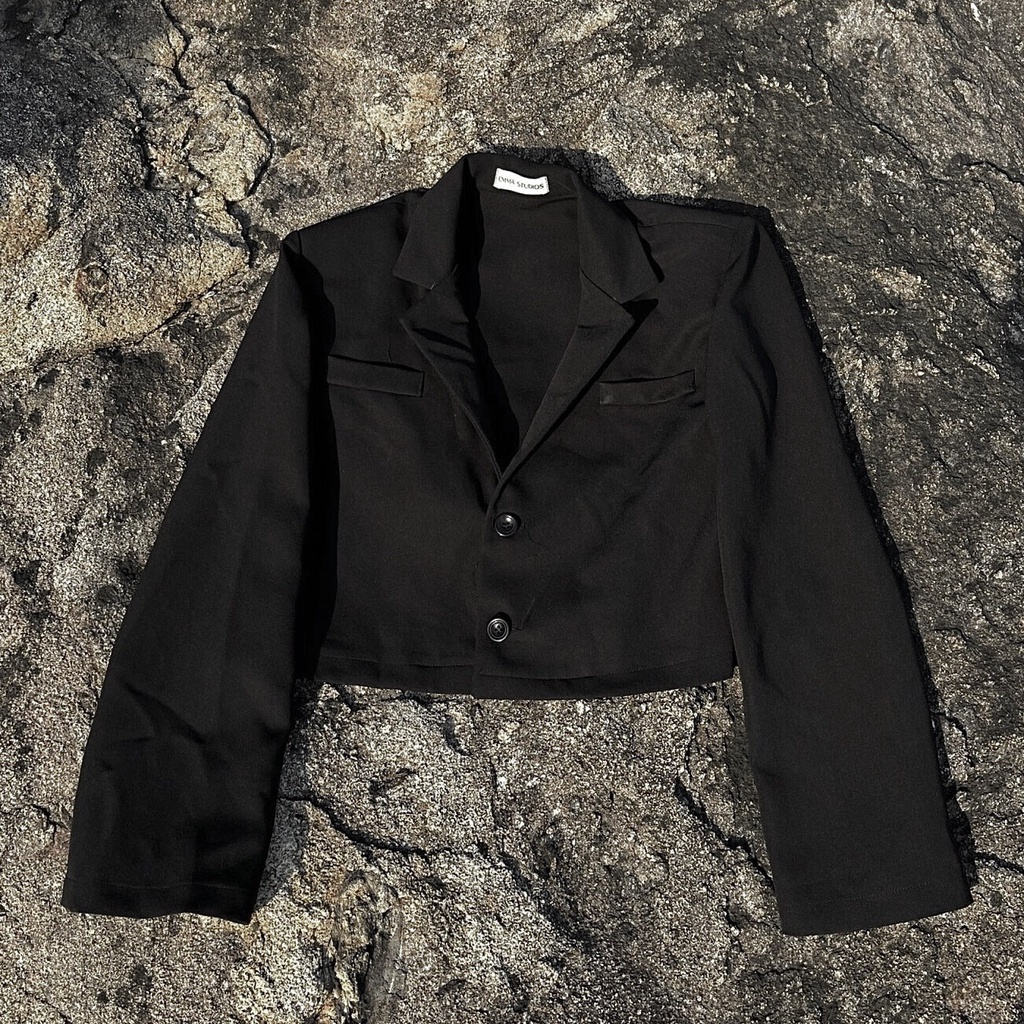 Áo khoác blaze nữ áo vest khoác croptop dáng rộng xuân hè EMMASTUDIOS