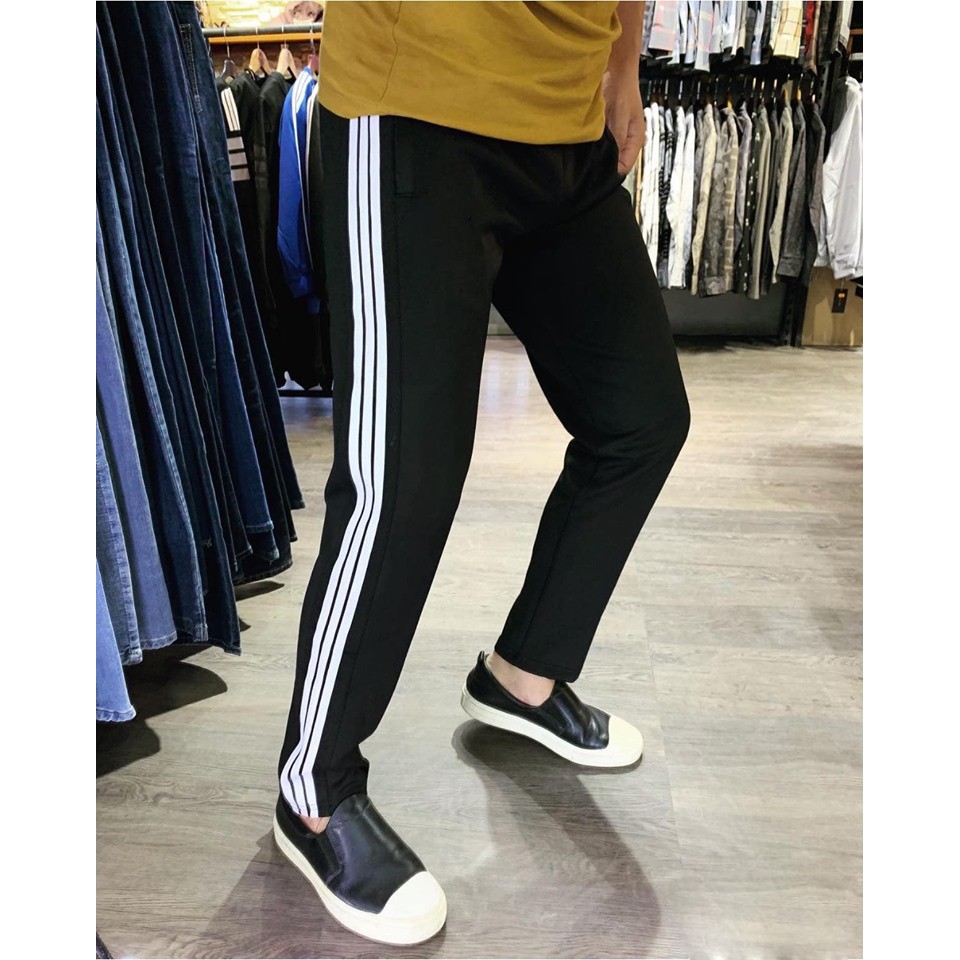Quần Thể Thao Đen Dáng Dài Trẻ Trung Phối 3 Sọc Trắng Lửng Chất Thun Mát Mịn Đẹp