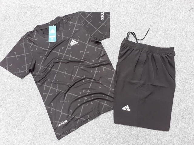 Hàng về mẫu mới nhất năm nay đây ạ.  Hàng về rồi e mới dám up đây ❗️Bộ thể thao das cho nam vân chìm mẫu mới nhất năm na | BigBuy360 - bigbuy360.vn