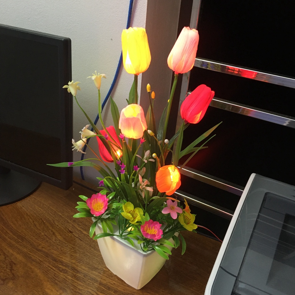 Hoa Tulip Trang Trí Có Đèn 6 Bông Cao 42 cm