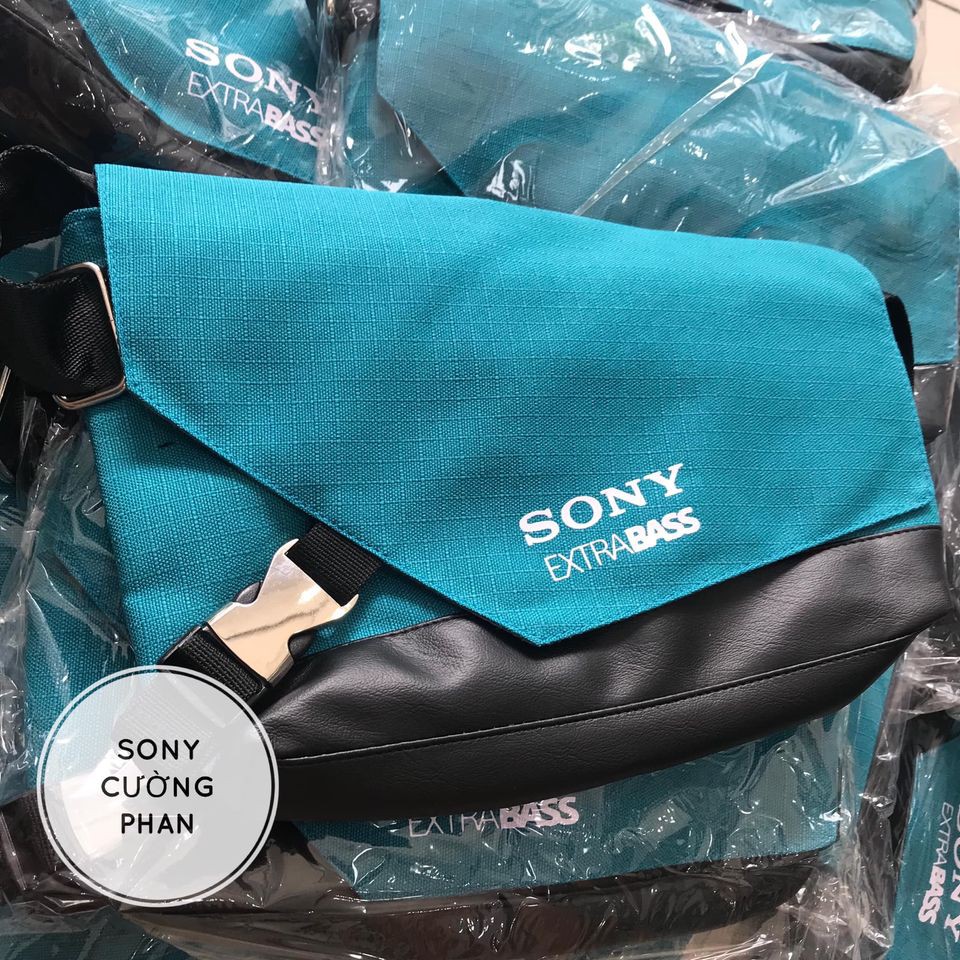 Túi Chéo Sony Extra Bass Màu Xanh - Bộ Sưu Tập Quà Tặng Sony