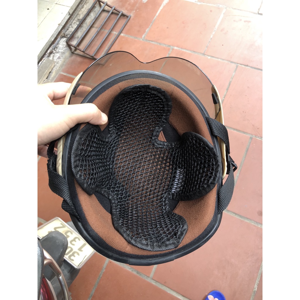 Lót mũ bảo hiểm thông thoáng cho đầu tóc, giặt giũ dễ dàng