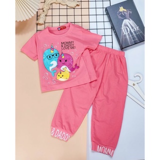 bộ lửng bé gái