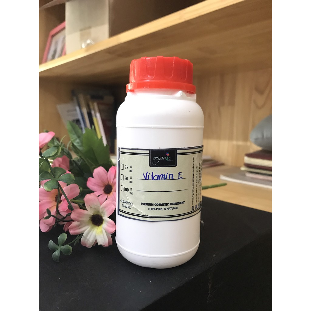 NGUYÊN LIỆU MỸ PHẨM - VITAMIN E (TOCOPHERYL ACETATE )