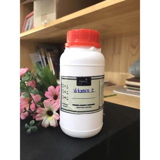 NGUYÊN LIỆU MỸ PHẨM - VITAMIN E (TOCOPHERYL ACETATE )