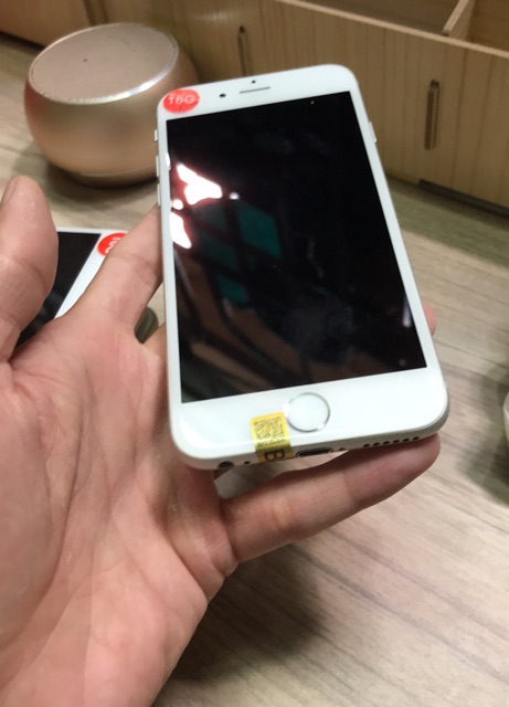 Iphone 6-16Gb Silver zinall 99% QT Mỹ