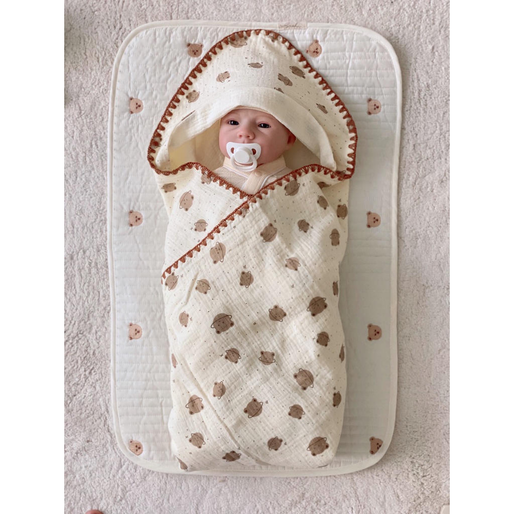 Khăn Ủ xô đa năng đón bé họa tiết có mũ viền bô đê SISHI (90*90) [sishibaby]