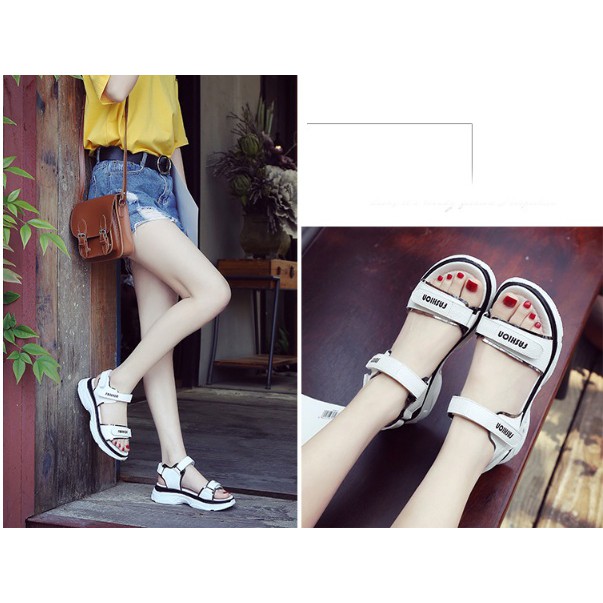 Sandal nữ đế bánh mì quai viền tráng gương