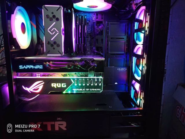 Giá đỡ vga có led . xài nguồn sata 5v | BigBuy360 - bigbuy360.vn