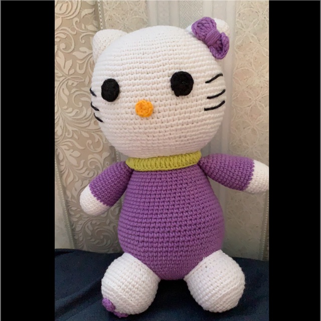 Mèo kitty móc len