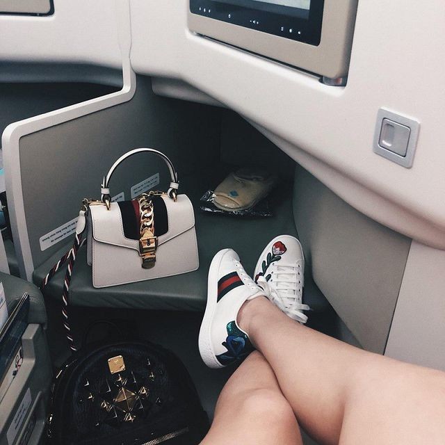 Set 40 giấy ướt làm sạch giày da, túi da Hàng Nhật