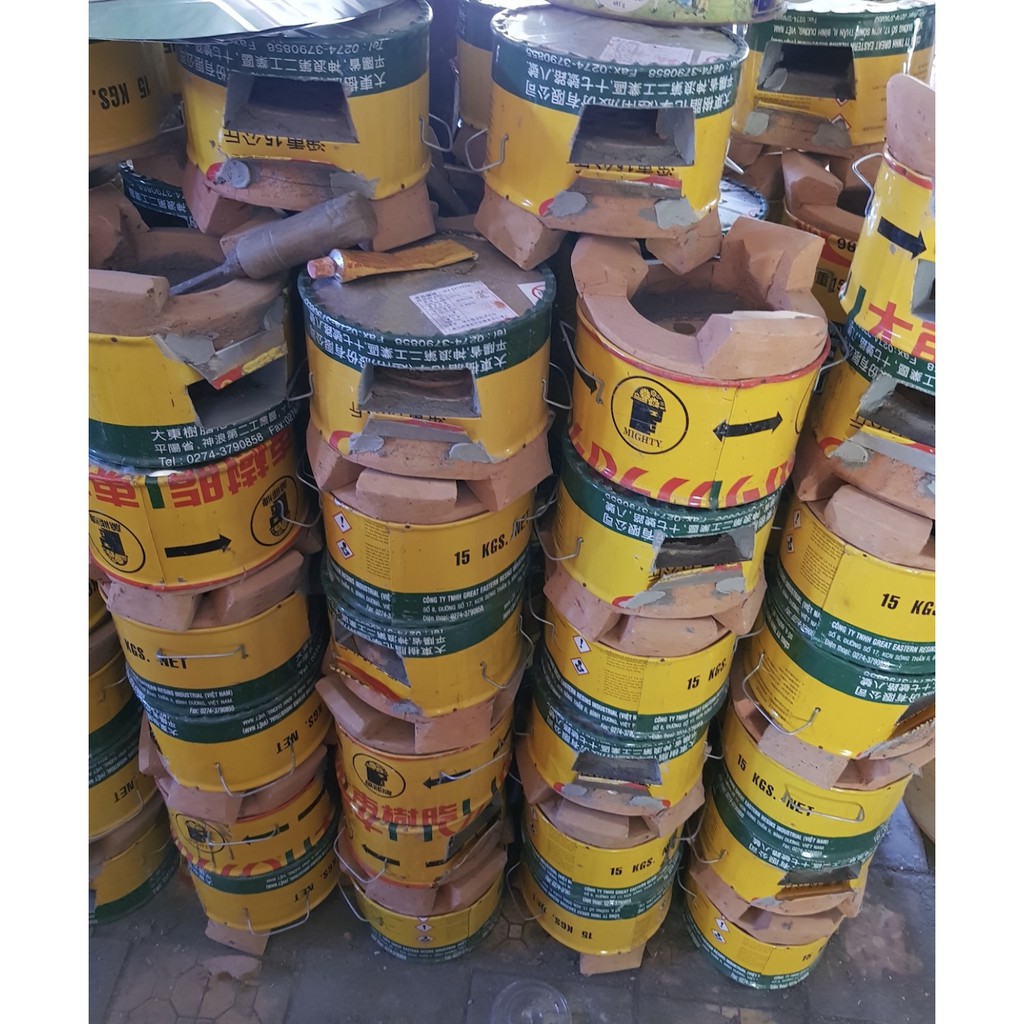 Bếp lò đất bọc thiếc có 2 quay cầm