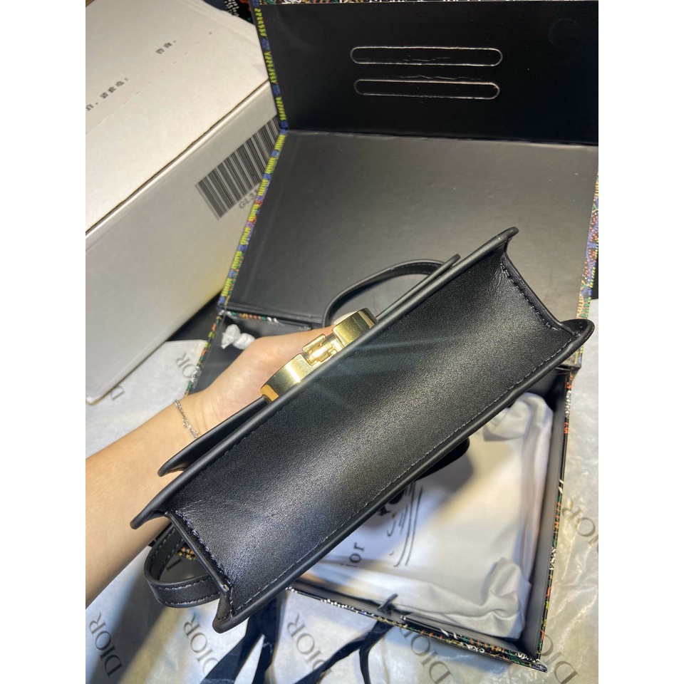 DI.OR MONTAIGNE MICRO