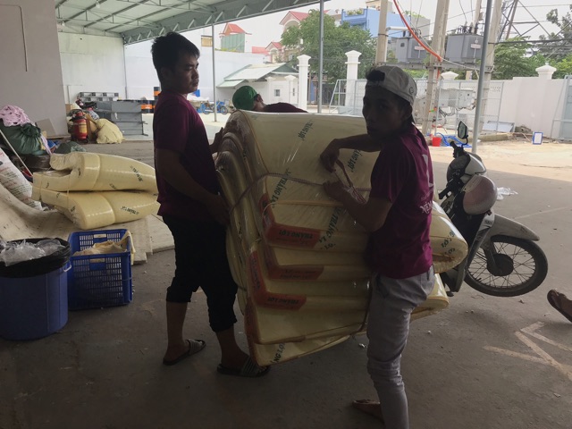 Nệm cao su non Thắng Lợi 2mx2m2 đủ độ dày tặng kèm quà 7 món BH 15 năm