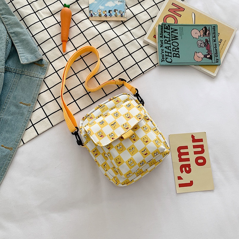 Túi Đeo Chéo Đựng Điện Thoại Dáng Vuông Nhỏ Chất Liệu Nylon Cao Cấp