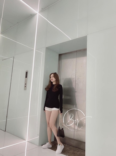 Áo cổ tròn xỏ ngón bốn màu cho nữ | BigBuy360 - bigbuy360.vn