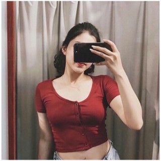 Áo Croptop Nút Bấm