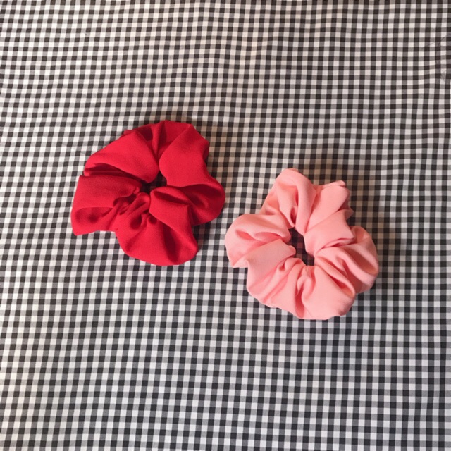 Scrunchies màu paster dễ thương