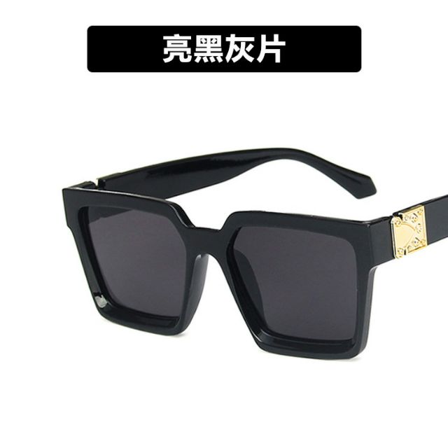 Kính mắt thời trang,hot trend mùa hè 2020 | BigBuy360 - bigbuy360.vn