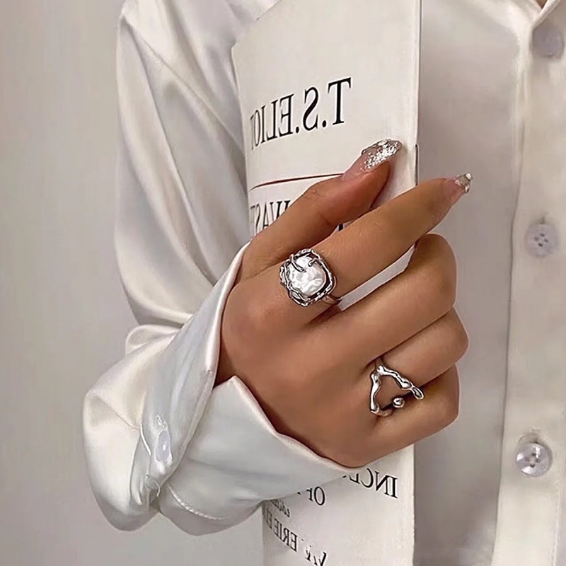 Nhẫn Kim Loại Đính Hạt Giả Ngọc Trai Thời Trang