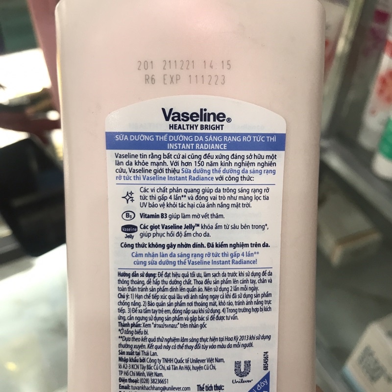 Dưỡng Thể Vaseline Healthy Bright Instant Radiance 4X 350ml
