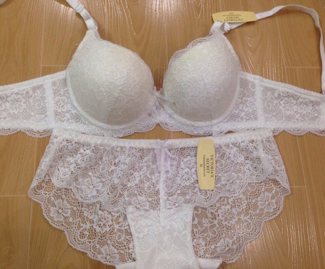 Set Áo quần Victoria siêu nâng